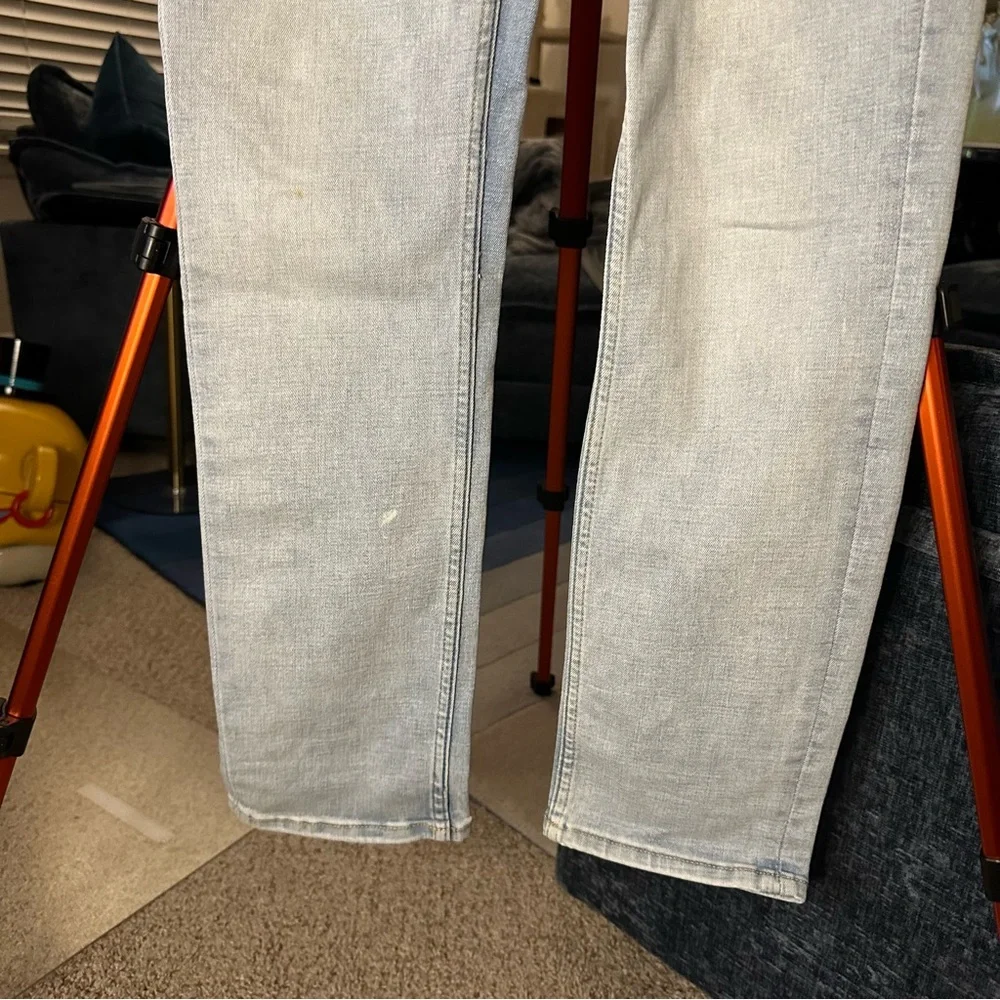 Old Navy 360 Stretch Slim Jeans in Light Wash Denim 30 x 30